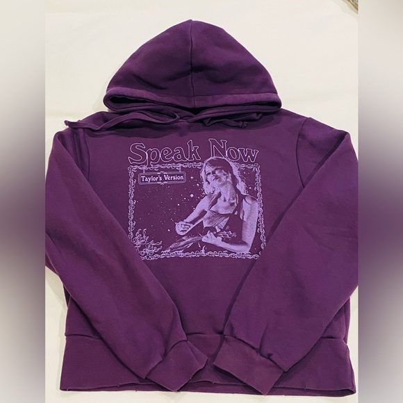Taylor’s Swift The Story of Us hoodie - Picture 2 of 4
